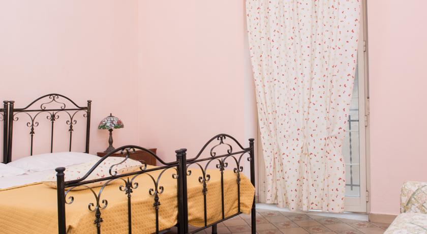 La Casa Di Via Narbone Otel Palermo Oda fotoğraf