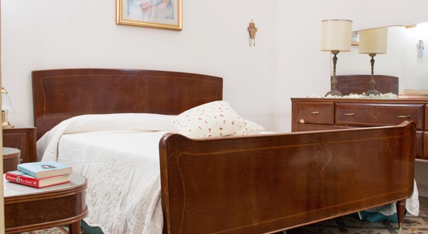 La Casa Di Via Narbone Otel Palermo Oda fotoğraf